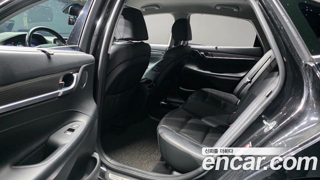 Hyundai Grandeur 2017 — photo 12