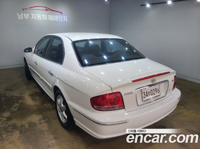 Hyundai Sonata 2002 — photo 6