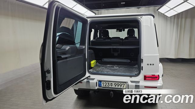 Mercedes-Benz G-Class 2021 — photo 22