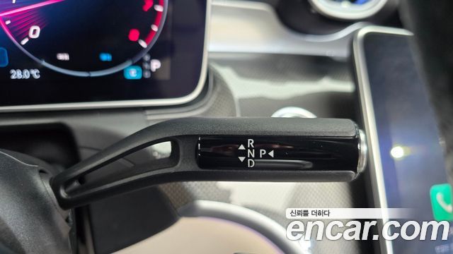 Mercedes-Benz CLE-Class 2024 — photo 12