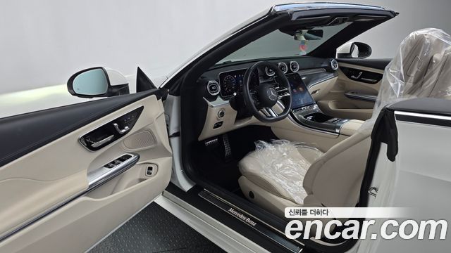 Mercedes-Benz CLE-Class 2024 — photo 13