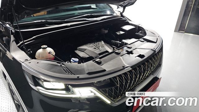 Kia Canival 2021 — photo 6
