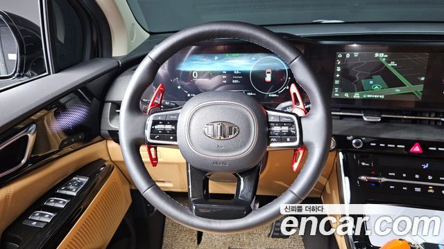 Kia Canival 2021 — photo 18