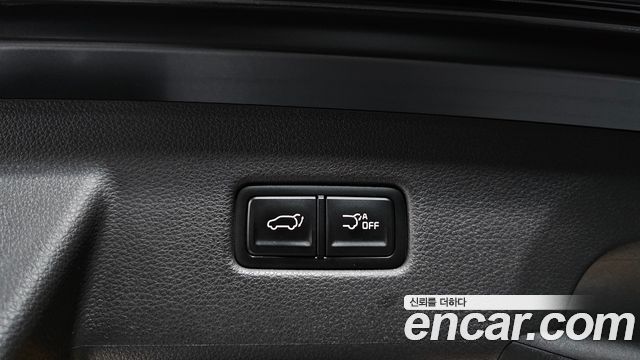Kia Canival 2021 — photo 22