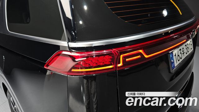 Kia Canival 2021 — photo 9