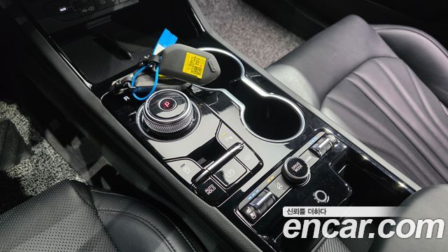 Kia K5 2024 — photo 9