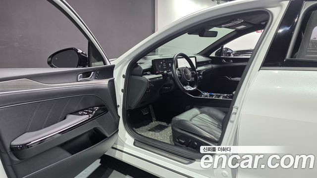 Kia K5 2024 — photo 10