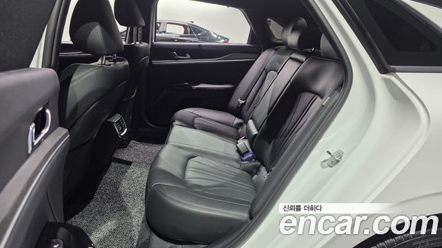 Kia K5 2024 — photo 11