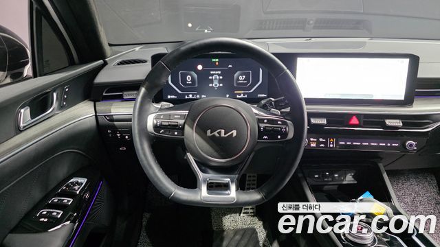 Kia K5 2024 — photo 13