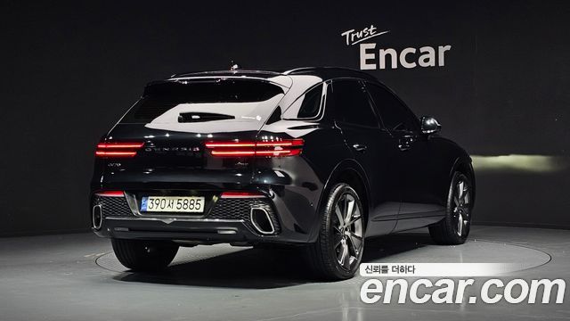 Genesis GV70 2023 — photo 2