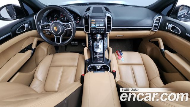 Porsche Cayenne 2016 — photo 7