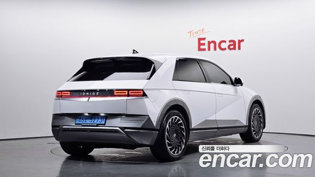 Hyundai Ioniq5 2022 — photo 2