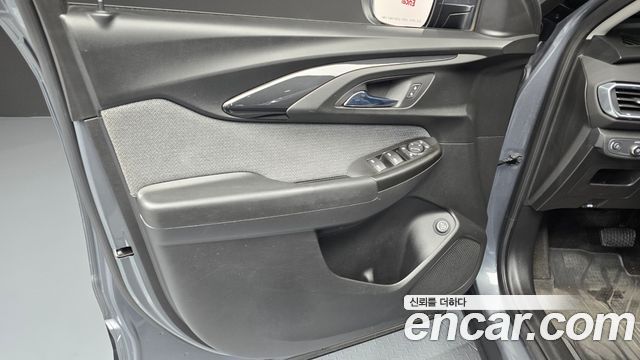 Chevrolet Korea Trailblazer 2021 — photo 14