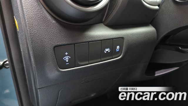 Hyundai Kona 2018 — photo 18