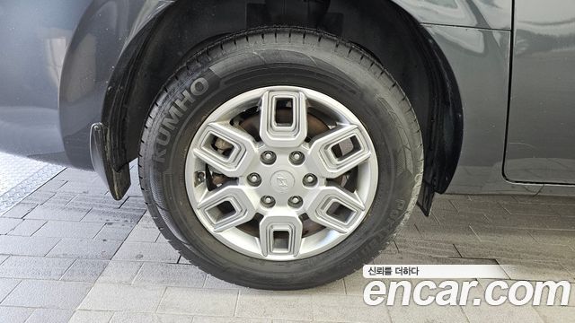 Hyundai Staria 2022 — photo 5