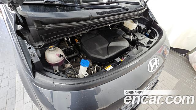 Hyundai Staria 2022 — photo 6