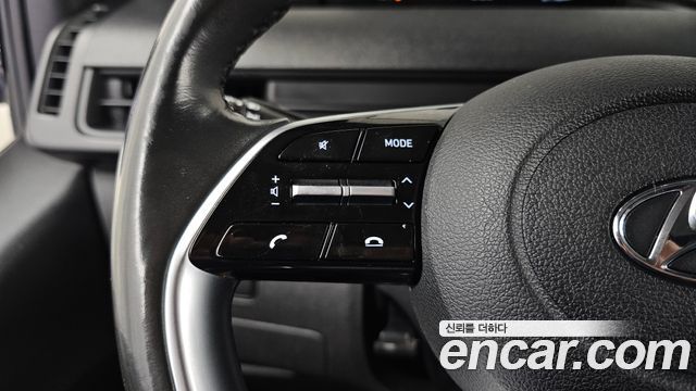 Hyundai Staria 2022 — photo 16