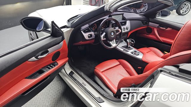 BMW Z4 2013 — photo 10
