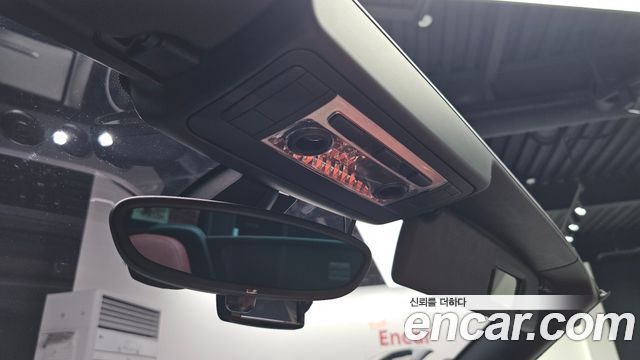 BMW Z4 2013 — photo 17