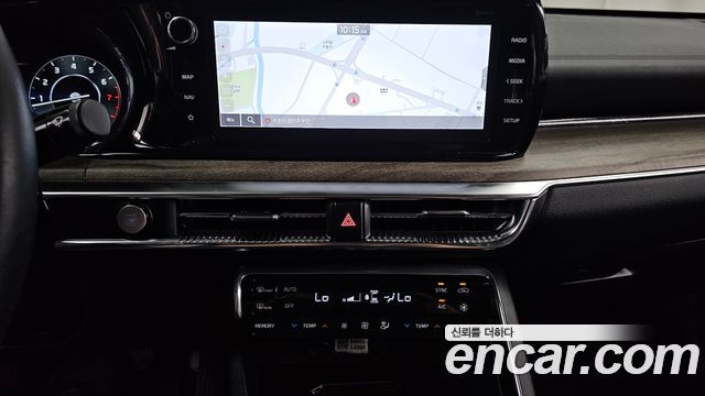 Kia K5 2022 — photo 14
