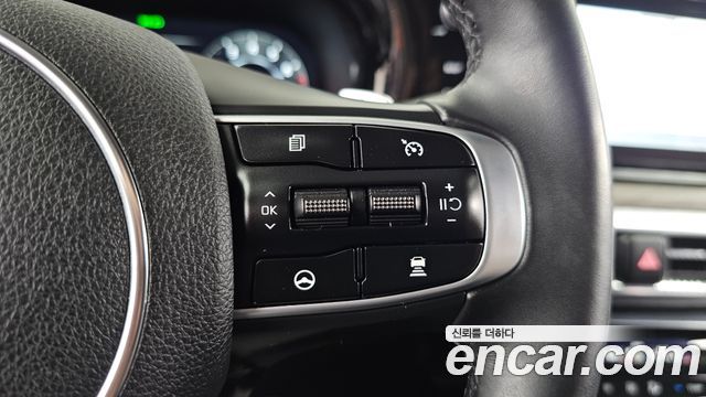 Kia K5 2022 — photo 18