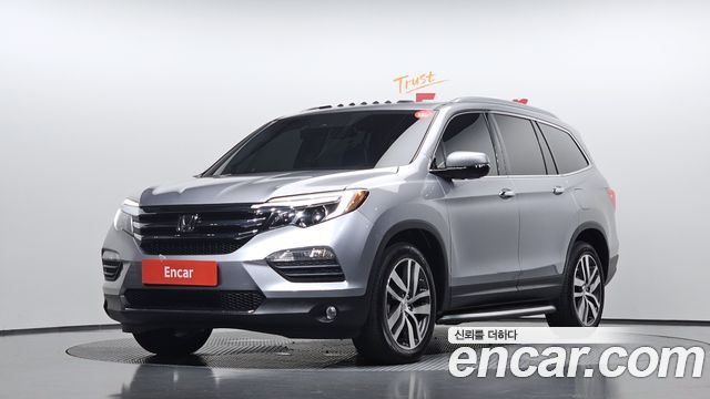 Honda Pilot 2017 — photo 1