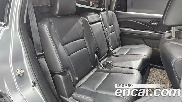 Honda Pilot 2017 — photo 17