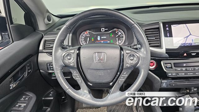 Honda Pilot 2017 — photo 20