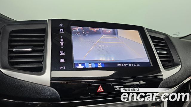 Honda Pilot 2017 — photo 22