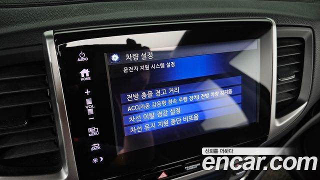 Honda Pilot 2017 — photo 25