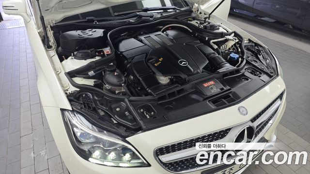 Mercedes-Benz CLS-Class 2016 — photo 6