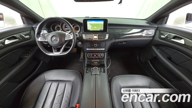 Mercedes-Benz CLS-Class 2016 — photo 7