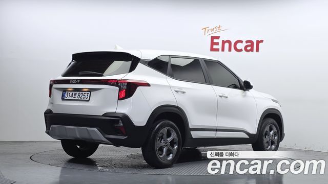 Kia Seltos 2025 — photo 2