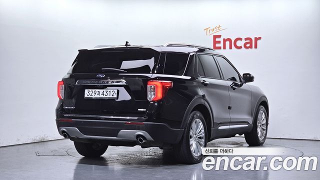 Ford Explorer 2020 — photo 2