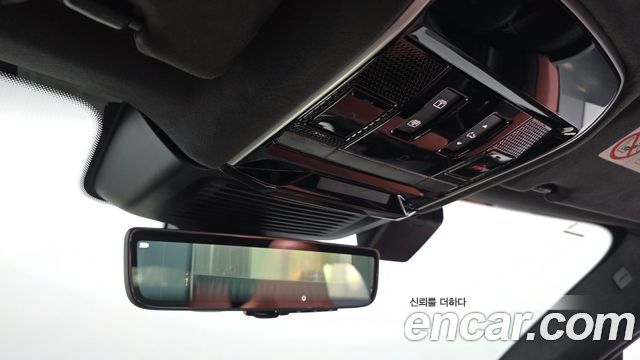 Land Rover Range Rover Sport 2025 — photo 18
