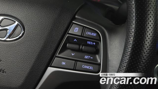 Hyundai AVANTE 2018 — photo 17