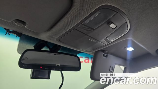 Hyundai AVANTE 2018 — photo 20