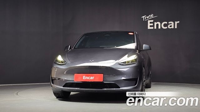 Tesla Model Y 2025 — photo 3