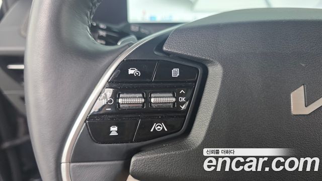 Kia EV6 2023 — photo 20