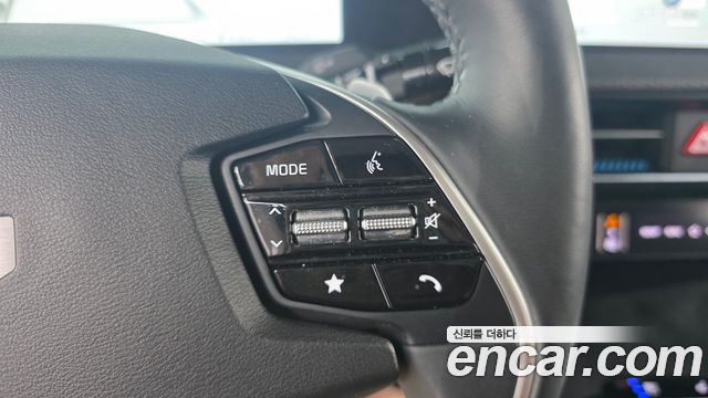 Kia EV6 2023 — photo 21