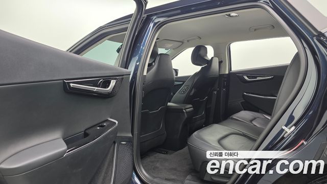 Kia EV6 2023 — photo 27