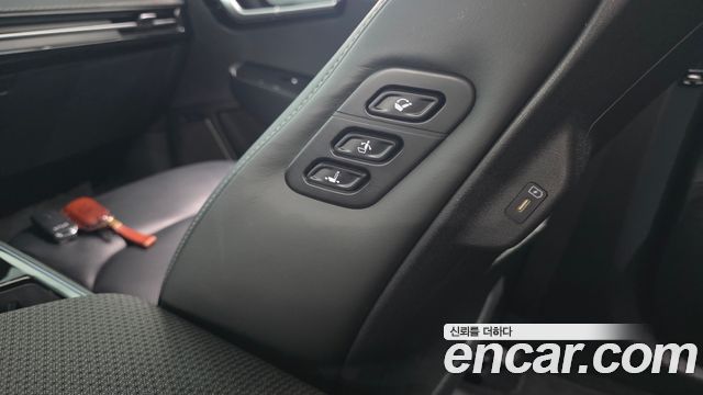 Kia EV6 2023 — photo 29