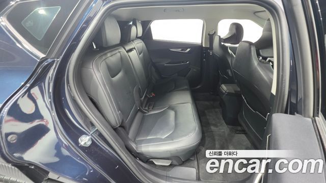 Kia EV6 2023 — photo 30