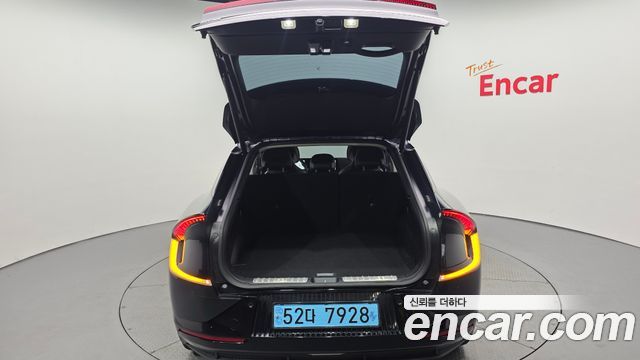Kia EV6 2023 — photo 31