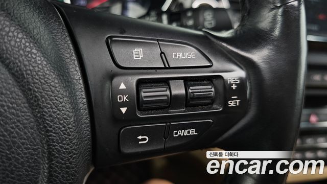 Kia Canival 2019 — photo 32