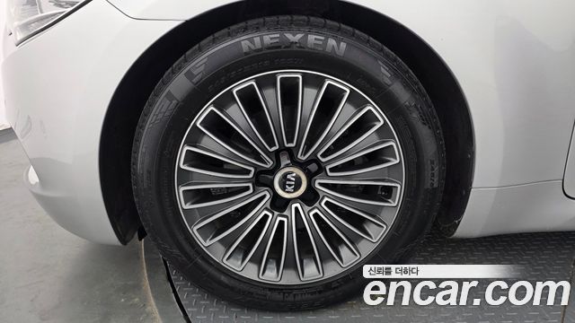Kia K9 2013 — photo 5