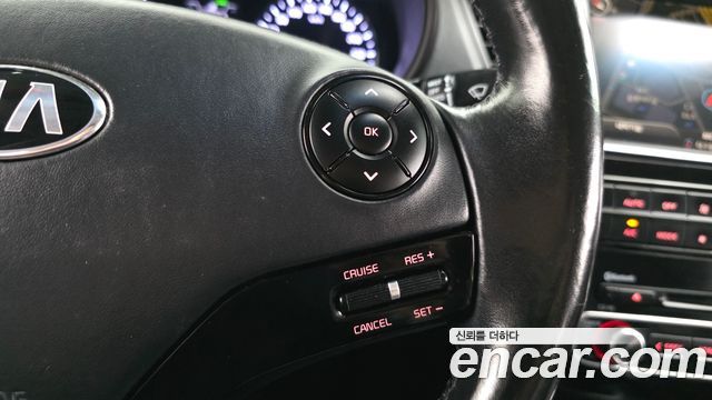 Kia K9 2013 — photo 25