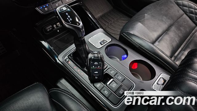 Kia Sorento 2018 — photo 12