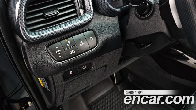 Kia Sorento 2018 — photo 28