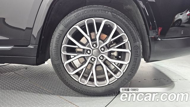 Jeep Cherokee 2021 — photo 7